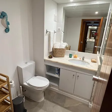 Apartment Lovely With Balcony - Beach Front Line By Lovelystay *